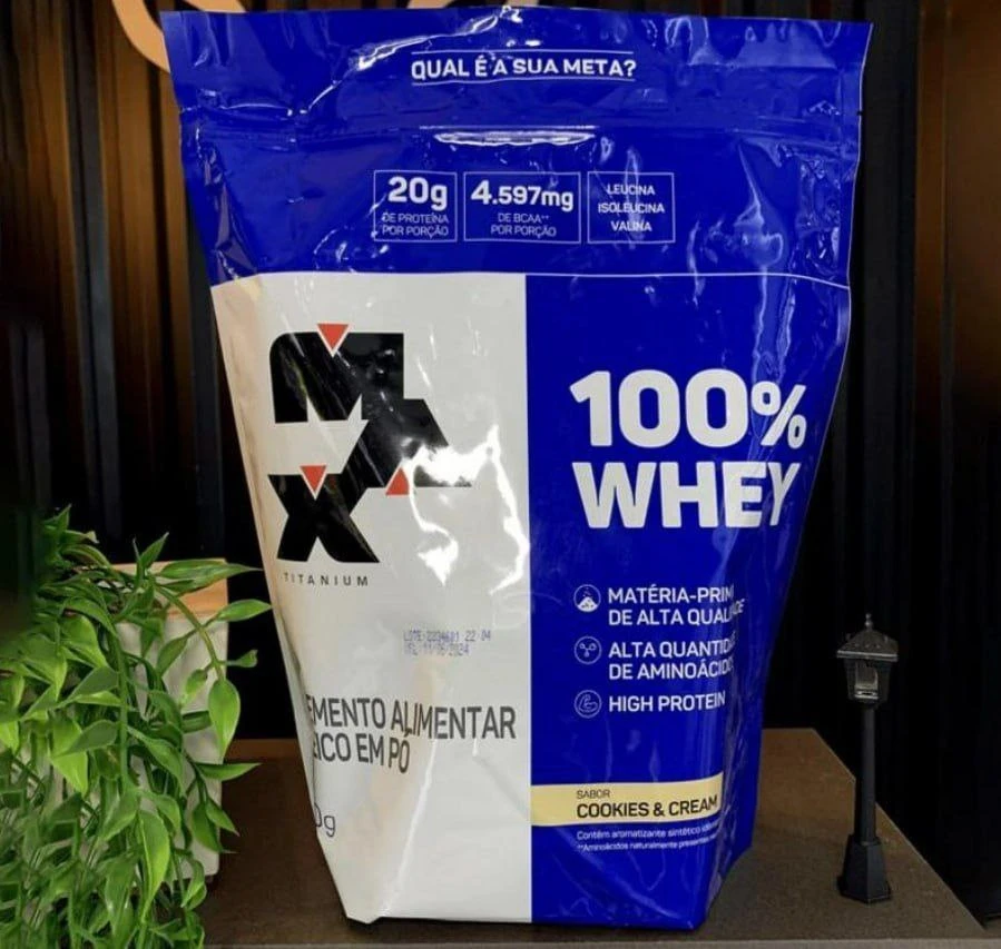 100% Whey Refil (900g) - Cookies and Cream - Max Titanium, Max Titanium